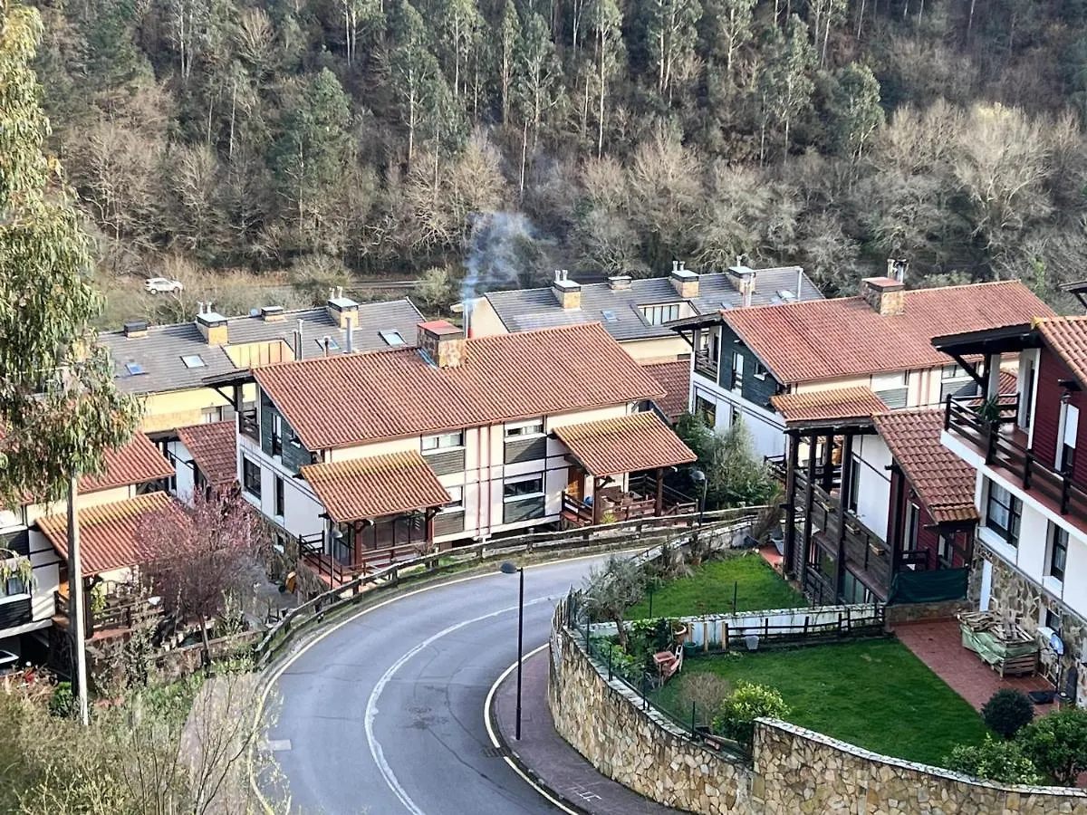 Plentzia Port, Piscina Y Club Social Villa